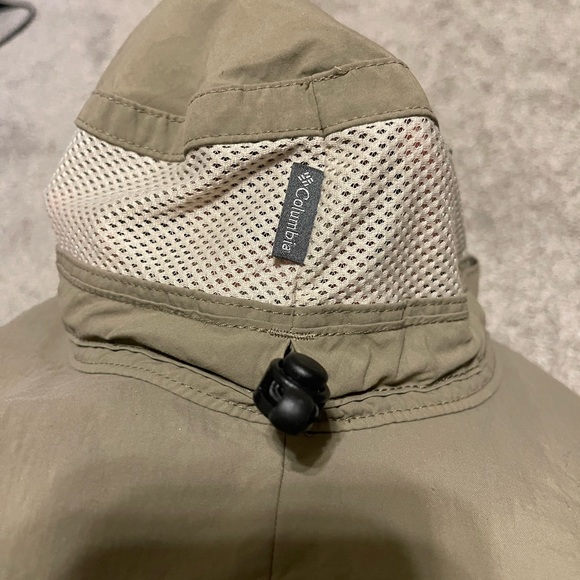 Columbia hat - Picture 4 of 4